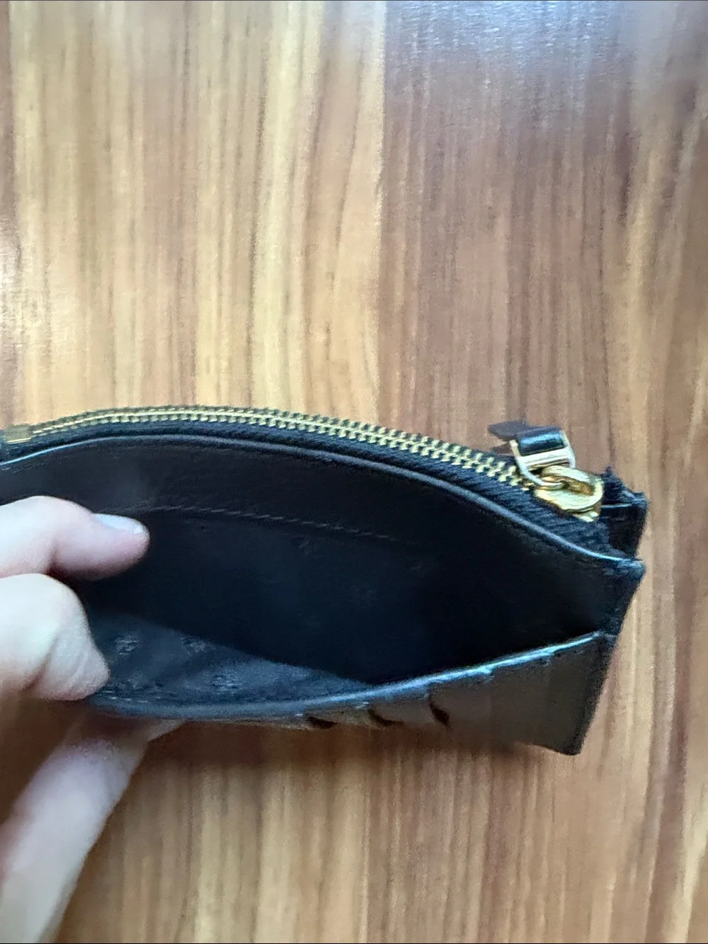 Tory Burch Black Pebbled Leather Zip Card Holder with Gold Logo Accent